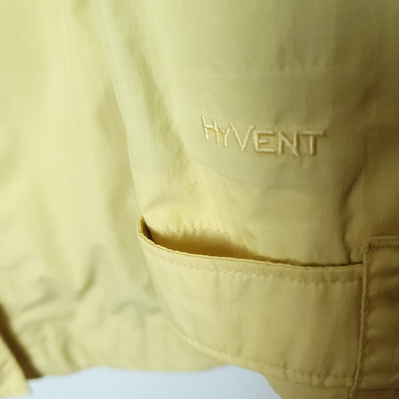 The North Face HyVent Hooded, Pocketed Rain/ Wind Breaker Size Large Yellow - Picture 4 of 9